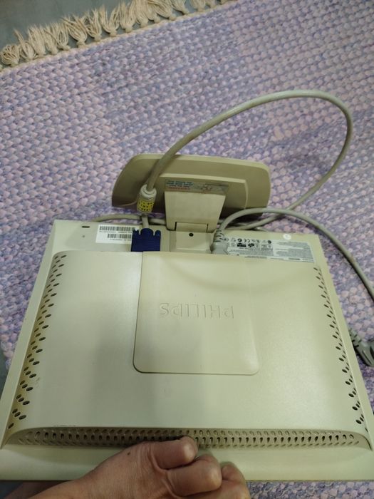 Monitor Philips 15 polegadas437518261436426242