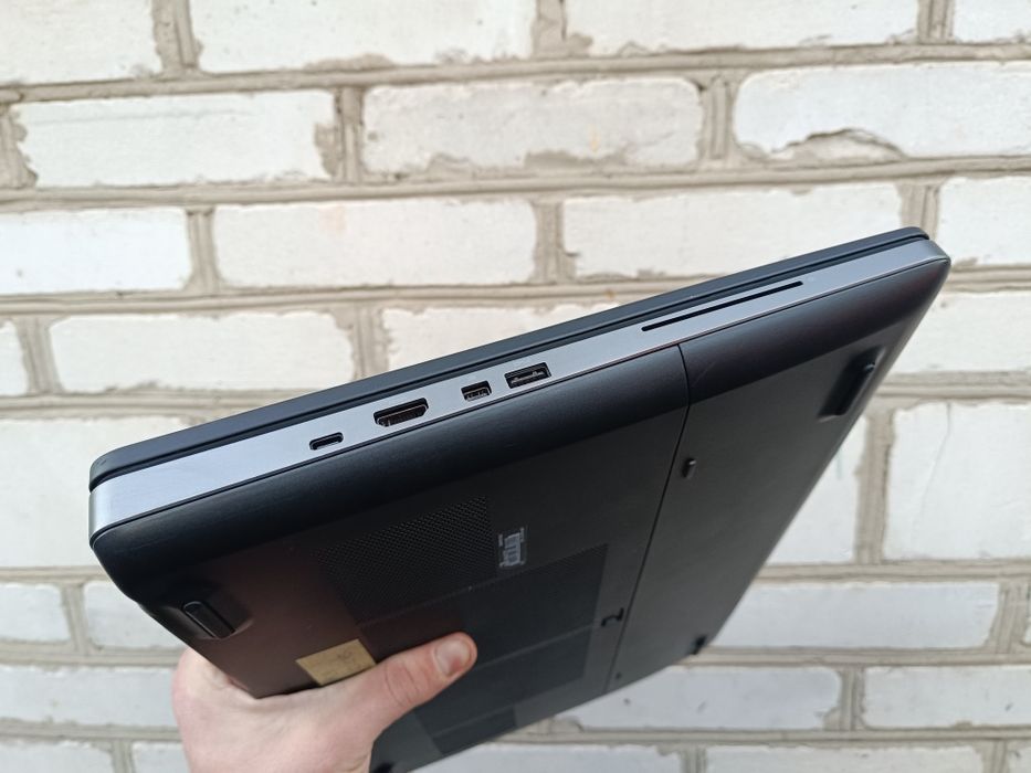 Ідеал, Ігровий ноутбук DELL (i7 7820HQ/32/512+1000/P3000 6GB)