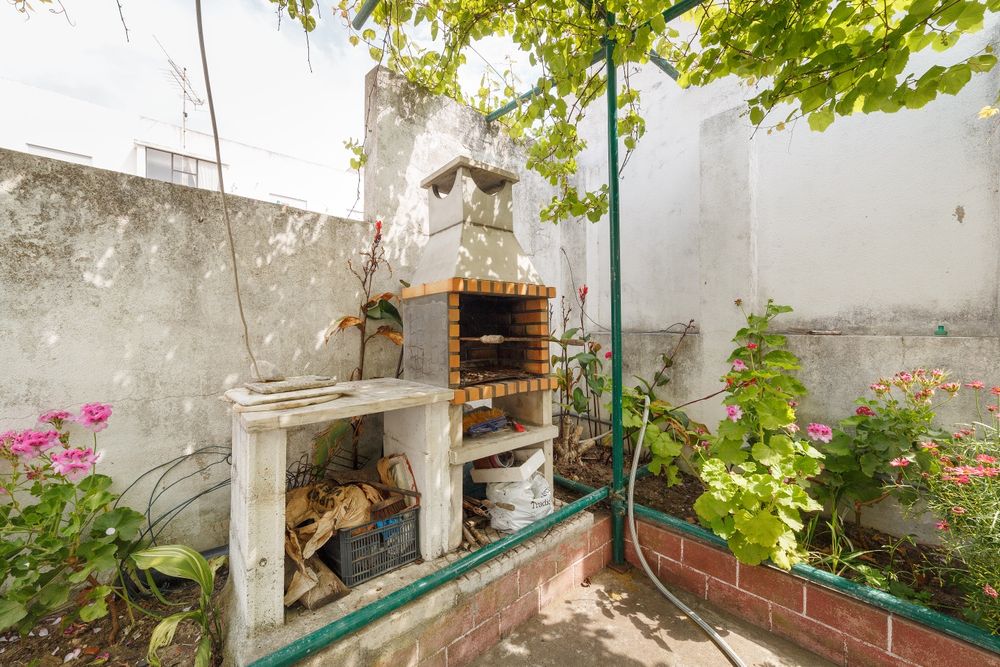 Churrasqueira em peças