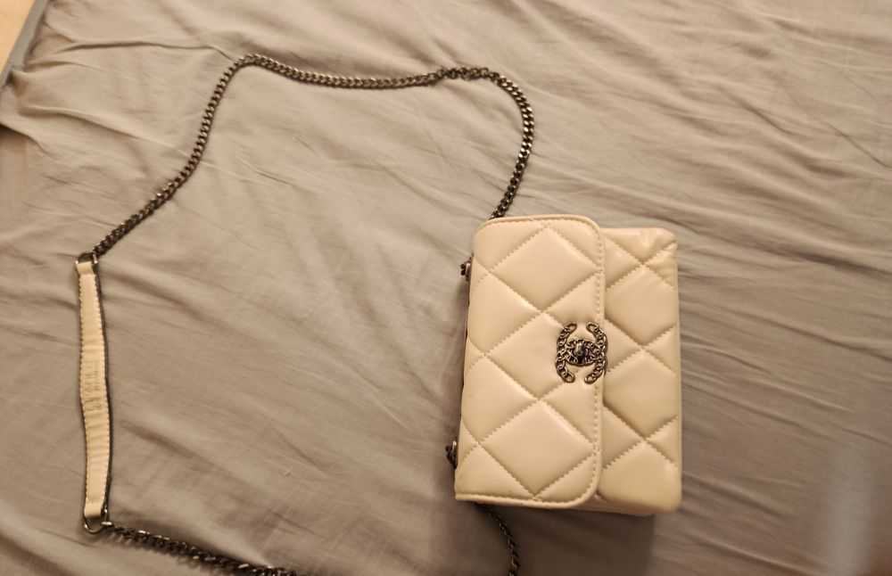 Torebka Chanel white