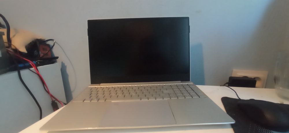 Laptop 16GB RAM / SSD 1TB / Windows 11 - idealny do pracy i nauki