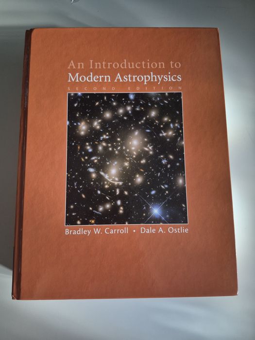 Livros universitários de física, engenharia e matemática