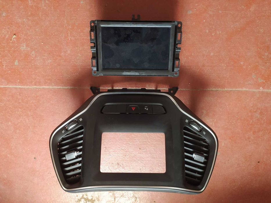 Магнітола Jeep Cherokee KL 18-21р рестайл 68297445 68428519AC