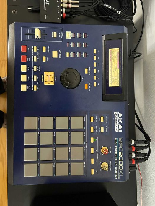 MPC 2000XL como novo64171279082243120