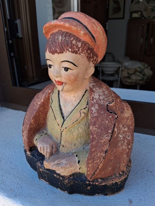 Busto Jogador de Cartas em terracota. Coimbra