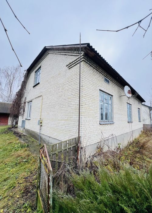 Продаж будинку с.Бишків вул. Стуса