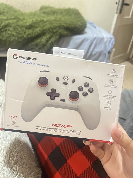 Геймпад Gamesir Nova Lite