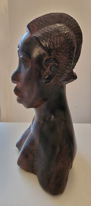 Figurki z hebanu. Stan idealny