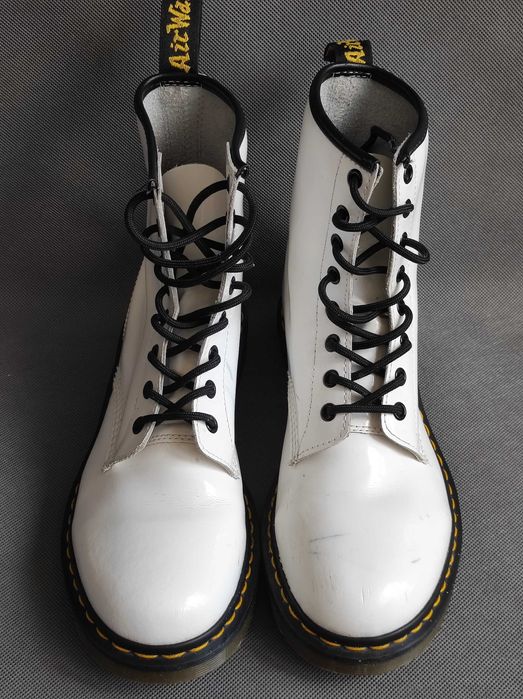 2- Dr. Martens - Lakierowane glany R. 42