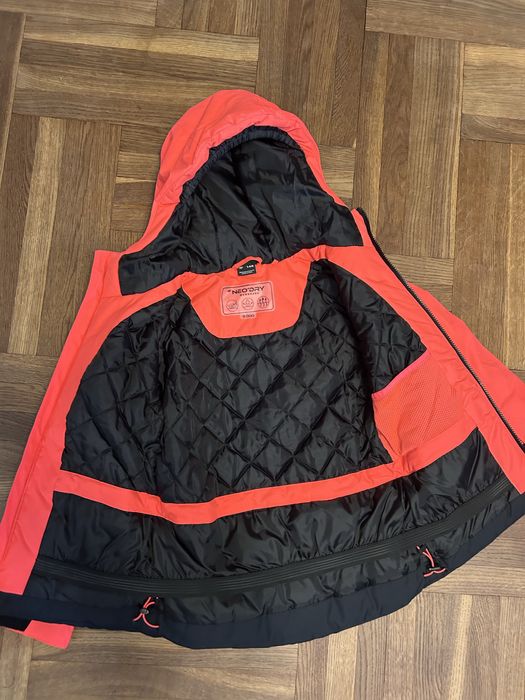 Nowa kurtka 4F rozmiar 146