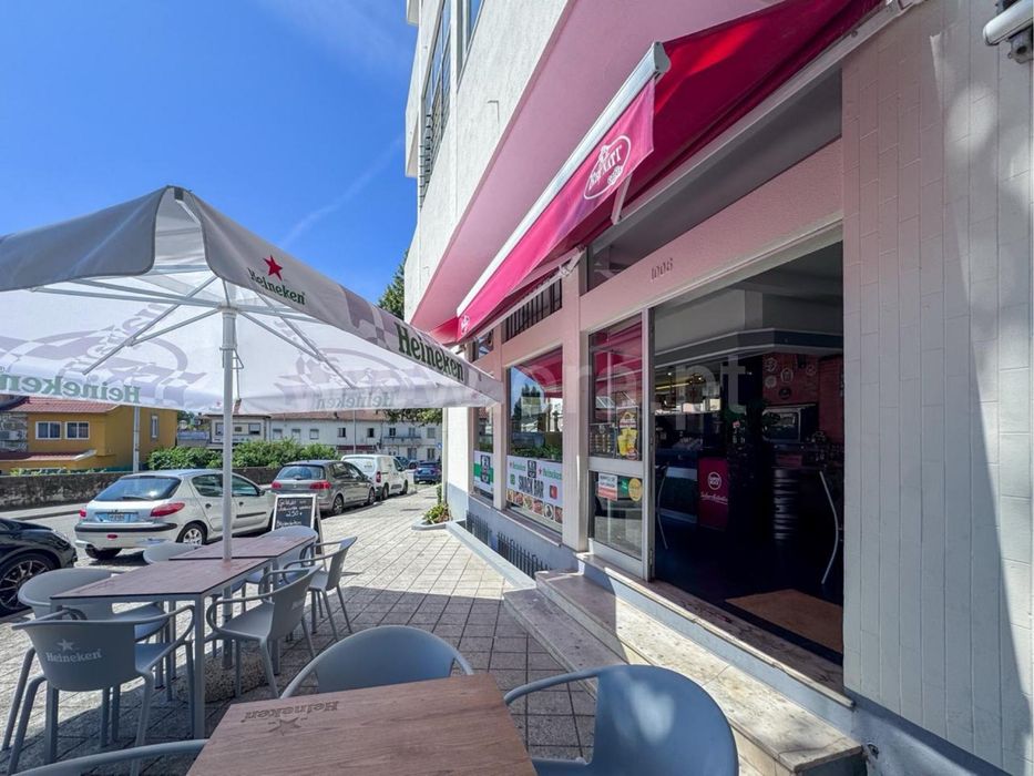 Trespasse Urgente de Café / Snack Bar – Ermesinde
