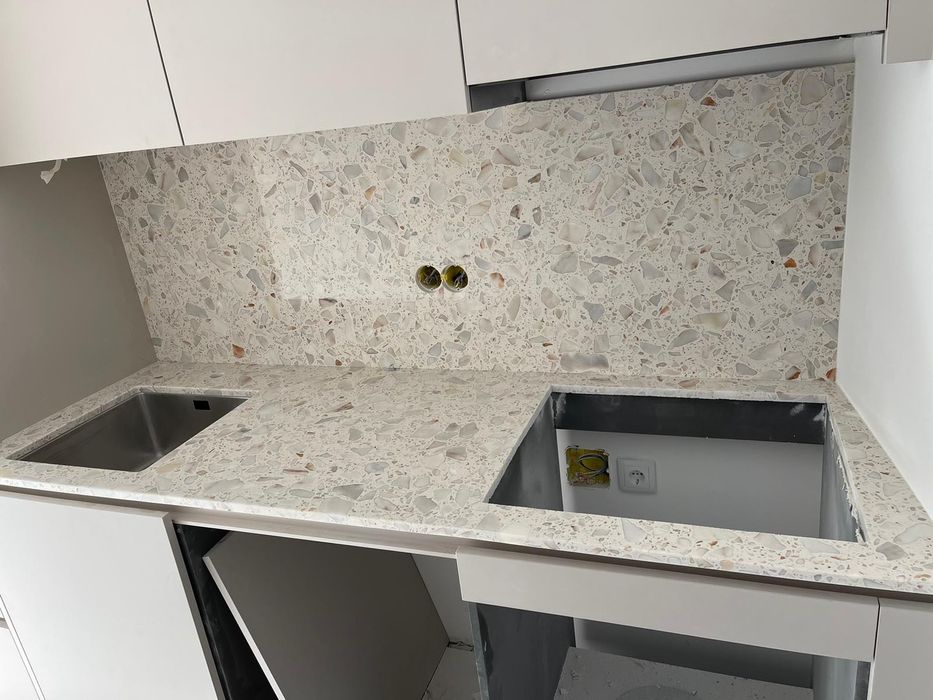 Tampos /bancadas mármore / quartzo/ cerâmica