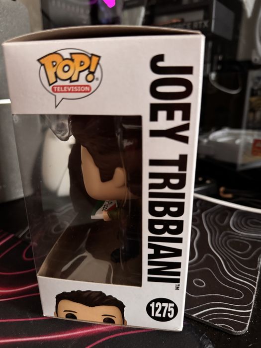 Funko pop Friends Joey with pizza 1275