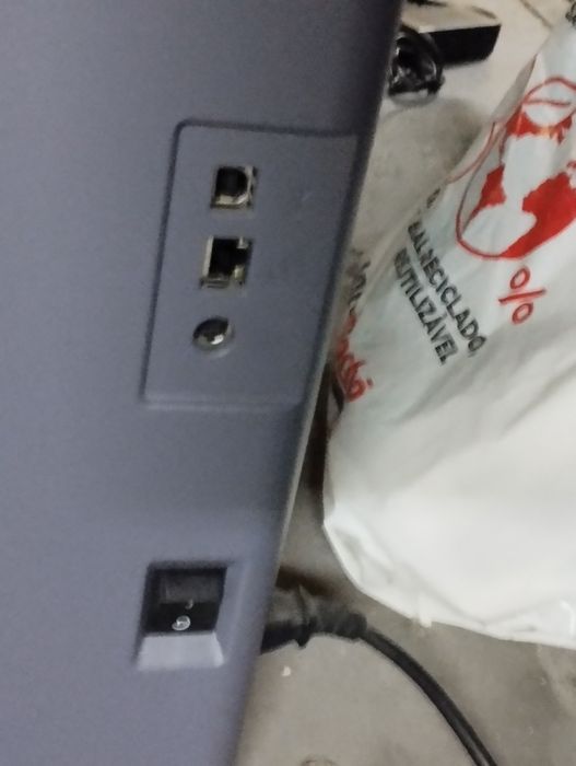 Impressora laser Samsung CLP660nd