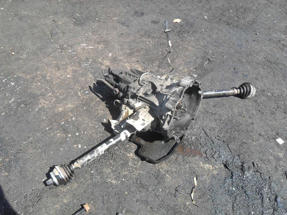 Skrzynia biegów 5bieg DHF Audi a6 c5 1.9tdi 110km