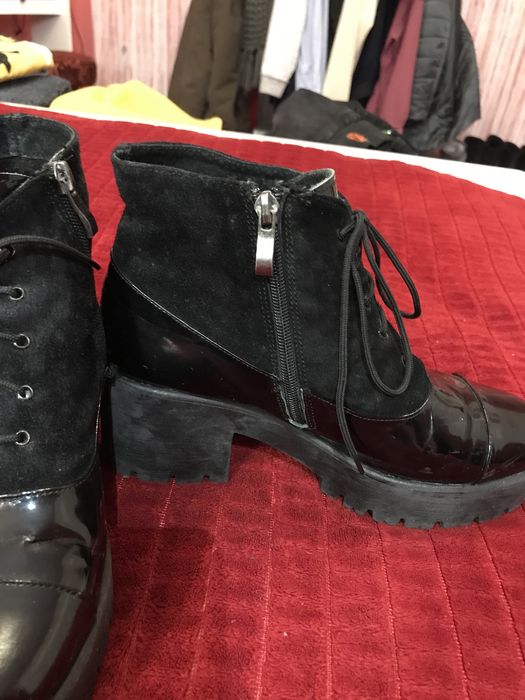 Черевики жіночі замшеві 38 розмір