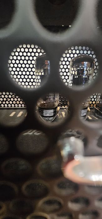 Bugera 333 + coluna HB 212 v30 celestion