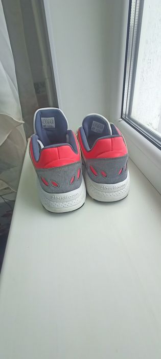 Кроссовки Adidas, 26 см