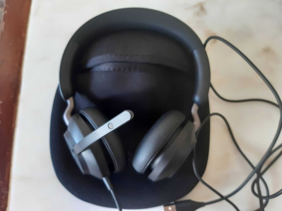 Headphones Jabra c/ microfone (Estado Novo)