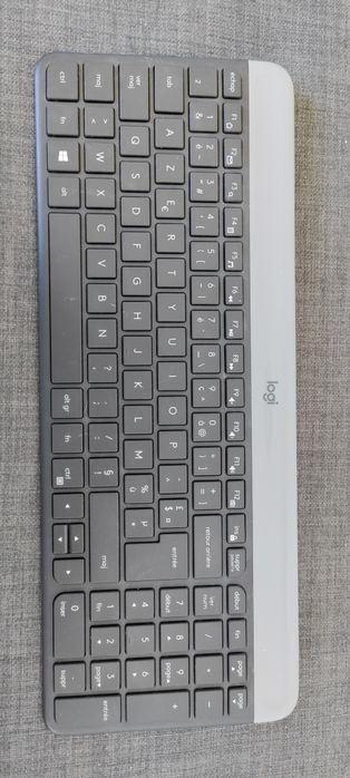 Teclado Logitech K470 FR