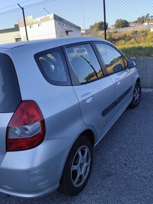 Honda Jazz 1.2 I-DSI, 2004, Econômico e fiável. 211 mil KM
