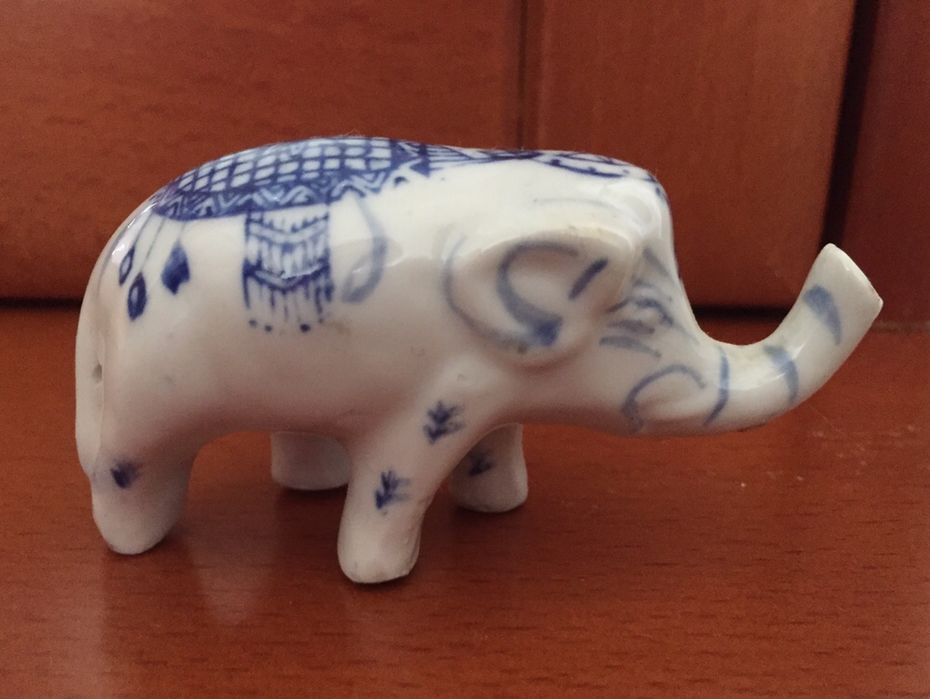 Ceramic Elephant422977379773992960