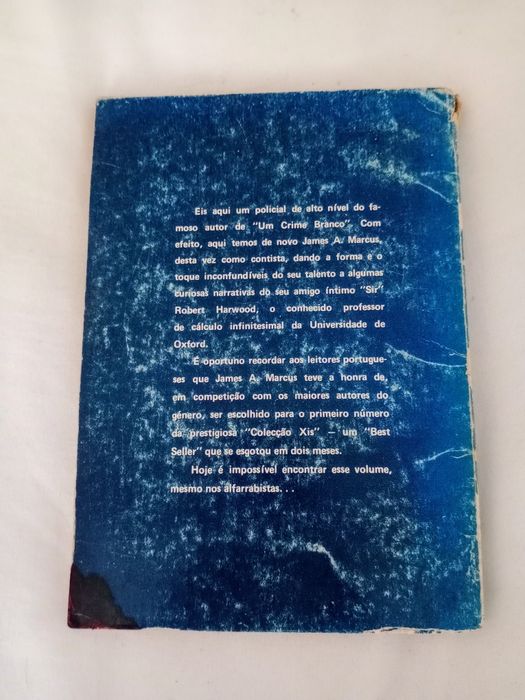 Livro - O Singular Prof Harwood