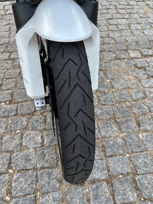Ducati Desert X Full Akrapovic