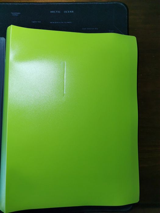 Portefólios escolares Note A4 como novos