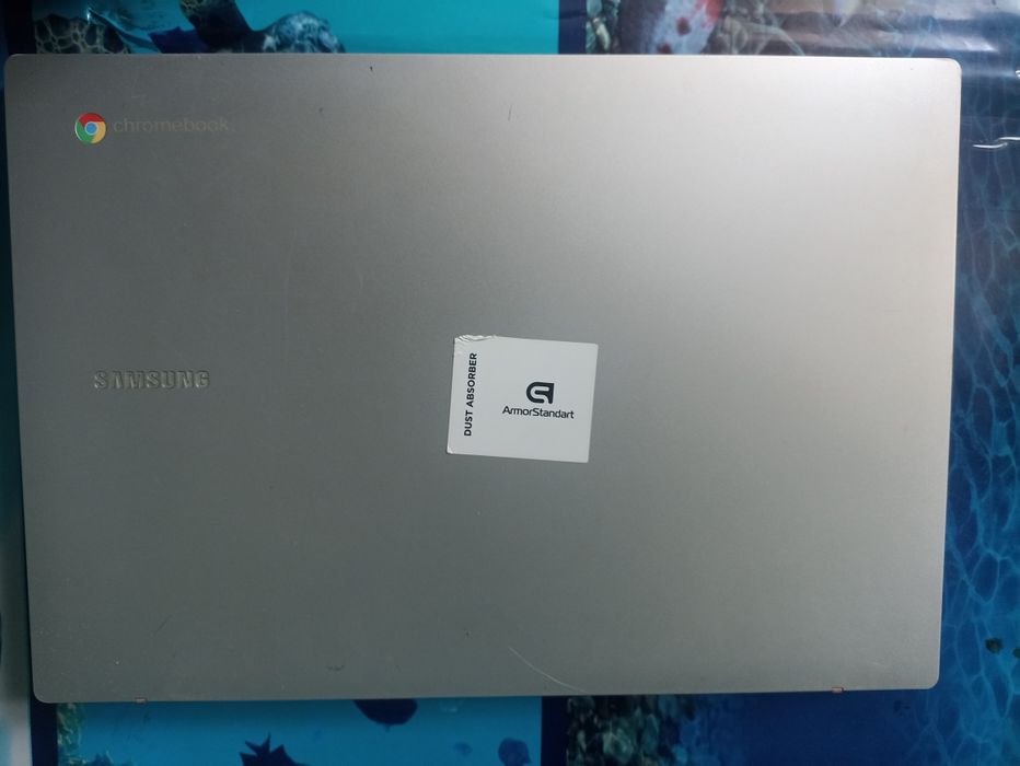 Хромбук google на запчастини або відновлення