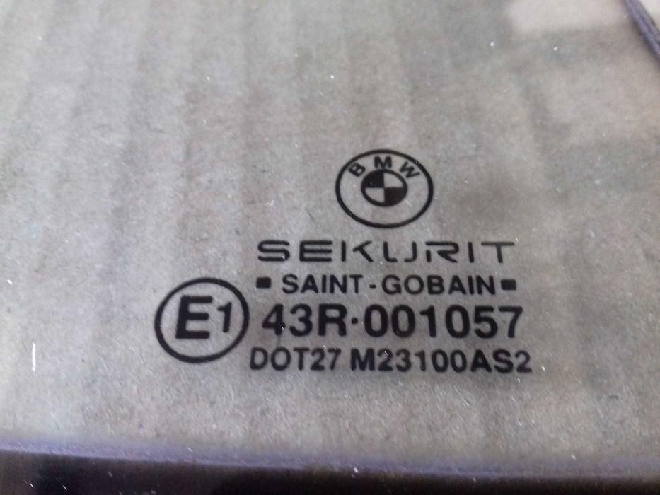 Oryginalne szyby BMW e36 sedan szyba drzwi przód tył trójkąt lewy prawy OE