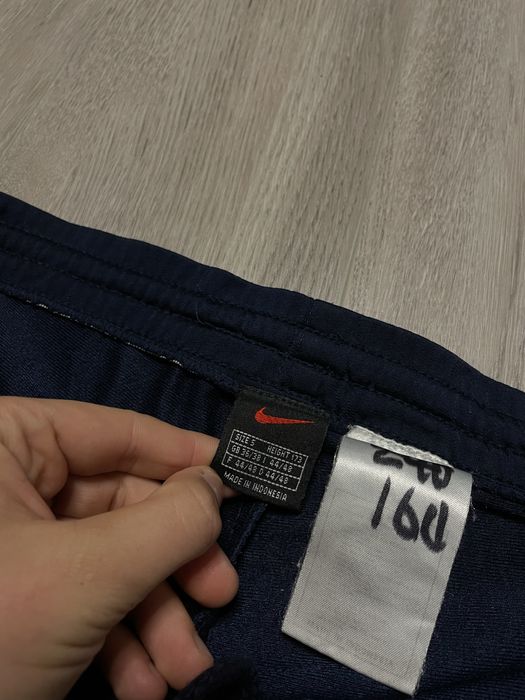 Спортивні штани Nike