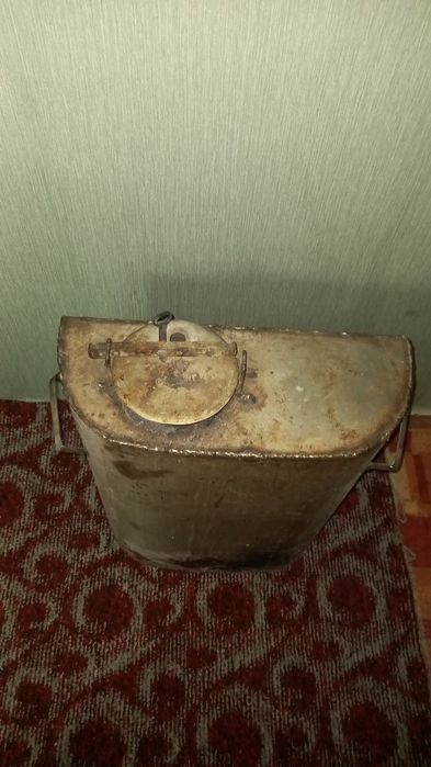 Емкость нержавеющая.