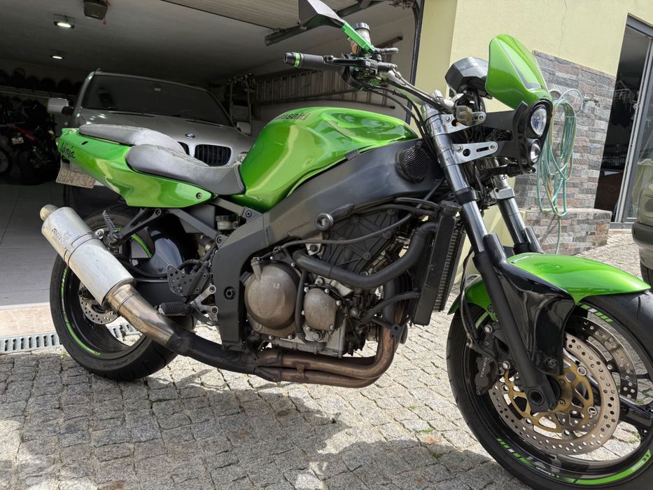 Kawasaki ninja 600 ZXR