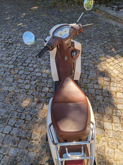 Mota keeway zahara 125