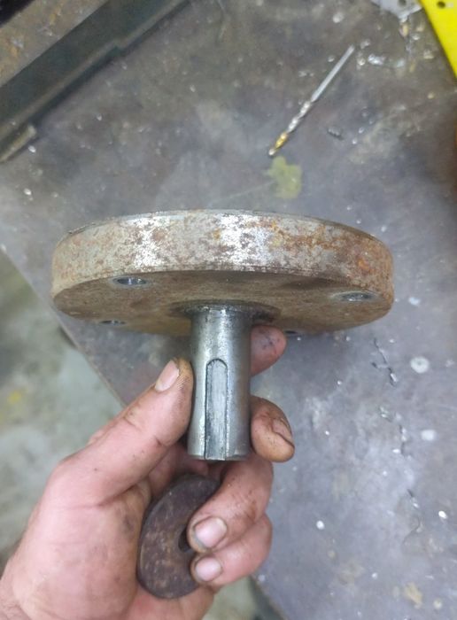 Adapter kół bliźniaczych do MF 70