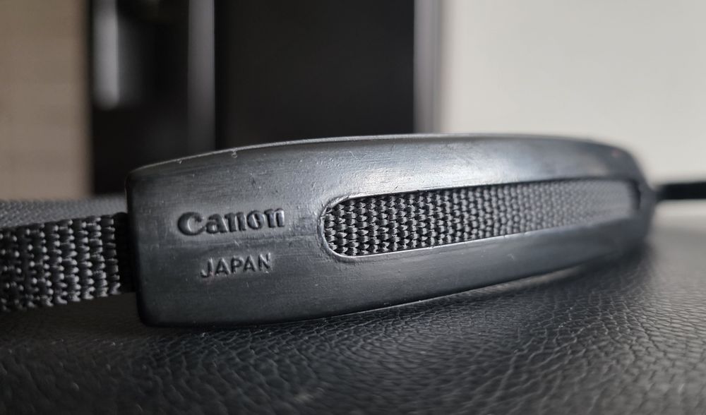 Retro PRL pasek do aparatu Canon vintage lata 70