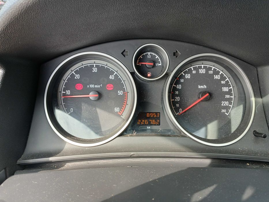 Opel Astra Gtc 1,7 diesel, 226 tyś/km
