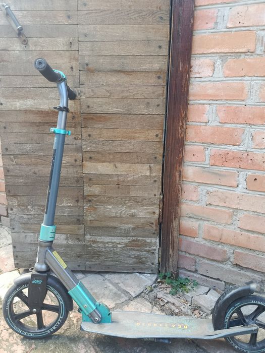 самокат дитячій в