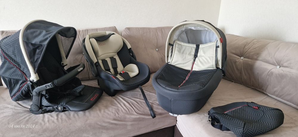 Люлька и автокресло для детской универсальной коляски 3в1 Peg-Perego