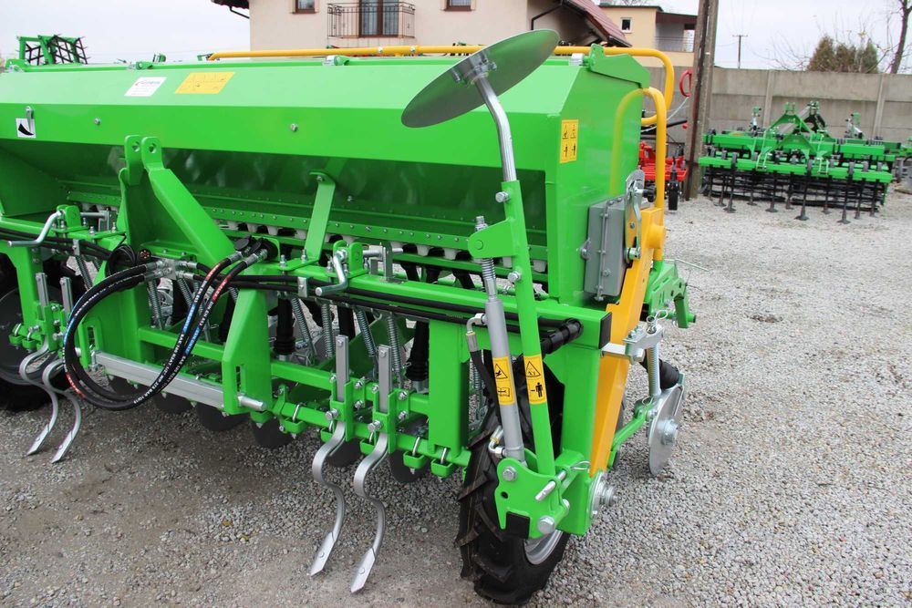 Siewnik do zboża zbożowy BOMET Scorpius 2,5m -3,0m Nowy model promocja