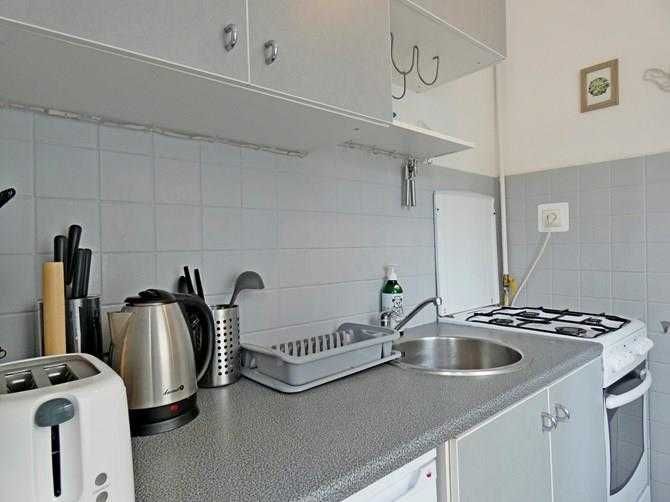 Kawalerka z klimatyzacją + WIFI- Solec 28, BRAK PROWIZJI