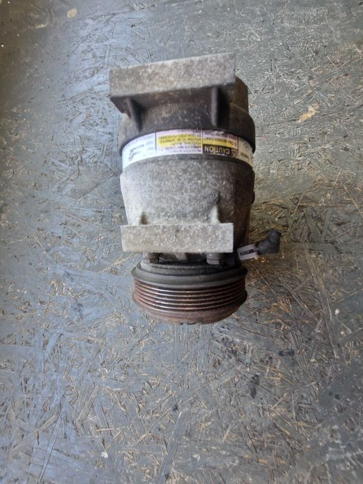 Kompresor Klimatyzacji Renault F4K 2.0T 82.000.218.22