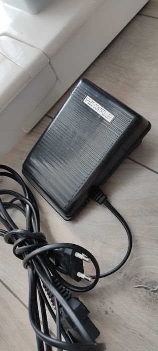 Maszyna do szycia Arka Radom 653