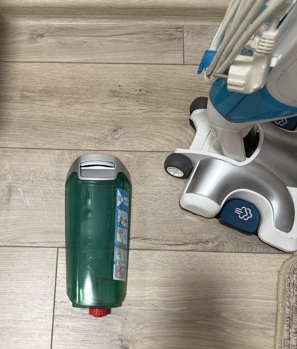 Бу Пилосос-пароочищувач ROWENTA 2-в-1 Clean&Steam RY7557WH