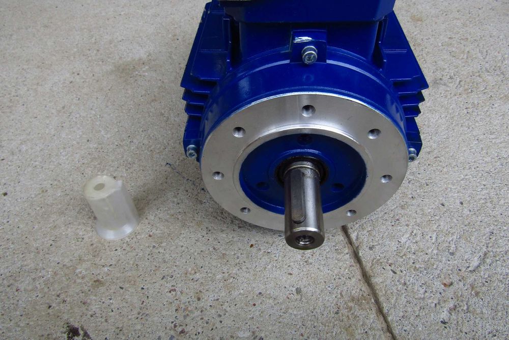 silnik Elektryczny Techtop motors t1A90L1-4  1.5 KW