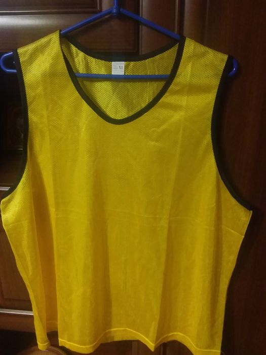 Продам Манишки Жовті (XL) 8шт.