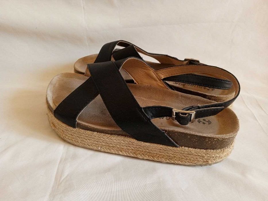 Шкіряні жіночі босоніжки Superga (оригінал), розмір 41