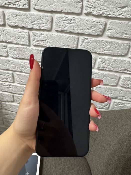 Продам iPhone 13 , 128 gb
