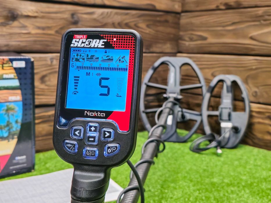 Металошукач Nokta Triple Score